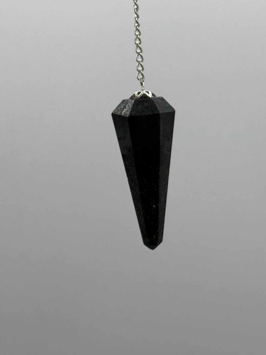 Hematite Pendulum w/Silver Plated Chain